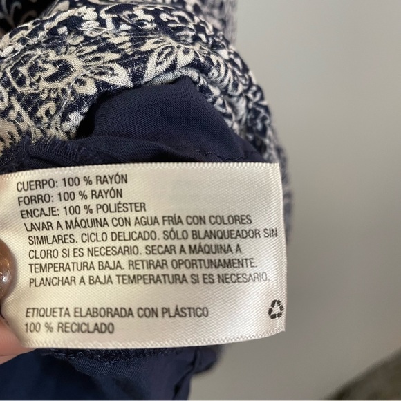 KNOX ROSE SZ/M Dress Blue and White with Lace Cold Shoulders Sleeve Floral Lined - Picture 5 of 8